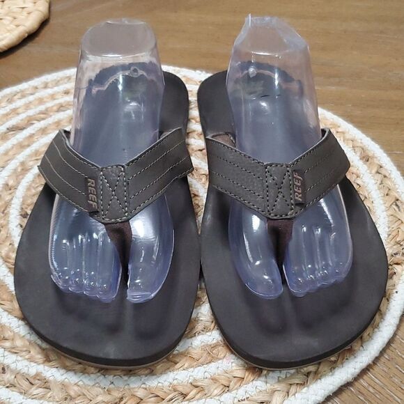 Reef Men’s Size 13, Reef Brown Flip Flops, With Bottle Opener - Picture 1 of 10